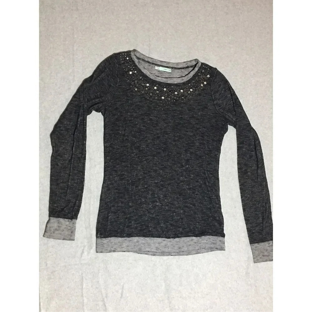 Womens Maurices Shirt Size Small Grey Bedazzled New Years Long Sleeve Casual